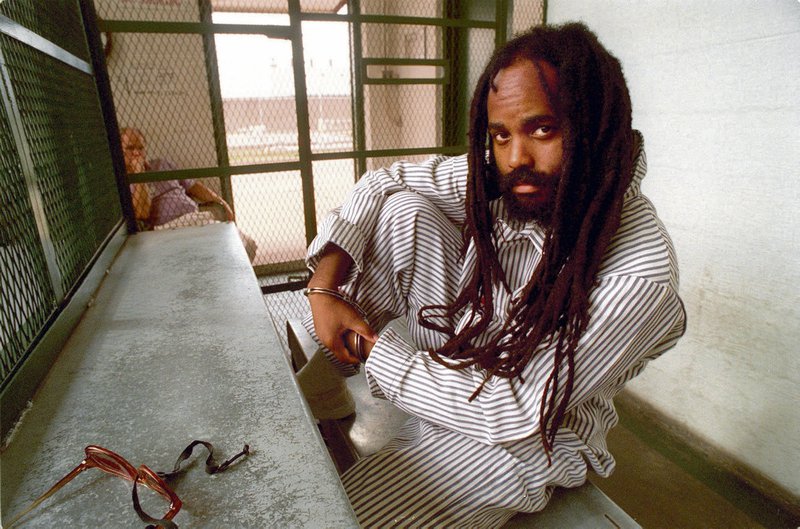 mumia1.jpg